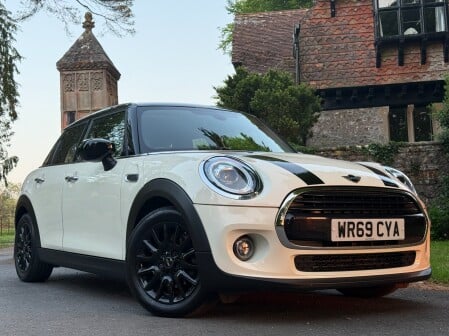 Mini Hatch COOPER CLASSIC 2