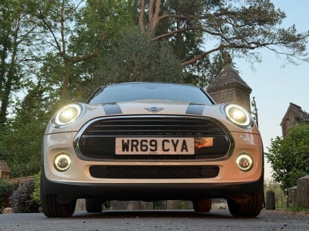 Mini Hatch COOPER CLASSIC 16