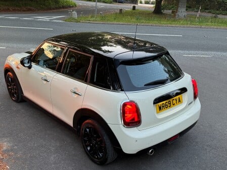 Mini Hatch COOPER CLASSIC 24