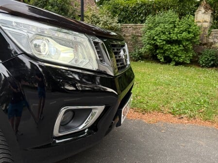 Nissan Navara DCI TEKNA 4X4 SHR DCB 14