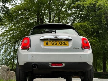 Mini Hatch COOPER 18