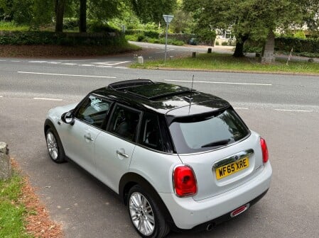 Mini Hatch COOPER 26