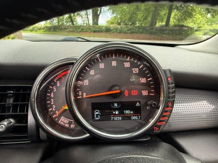 Mini Hatch COOPER 43