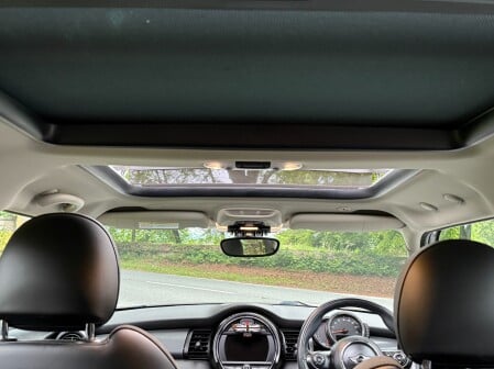 Mini Hatch COOPER 47