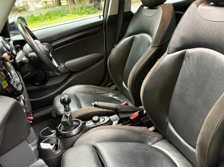 Mini Hatch COOPER 51