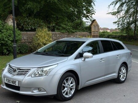 Toyota Avensis TR VALVEMATIC 5