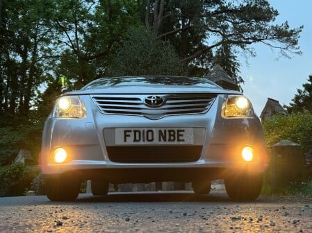 Toyota Avensis TR VALVEMATIC 15
