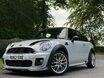 Mini Hatch COOPER 1