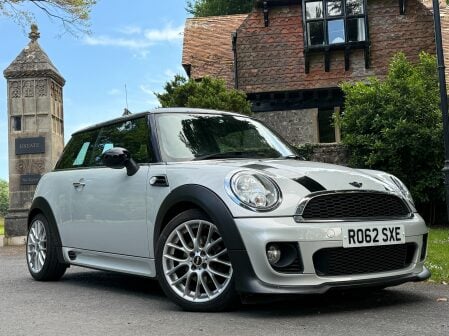 Mini Hatch COOPER 2