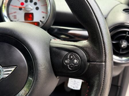 Mini Hatch COOPER 29
