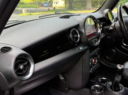 Mini Hatch COOPER 41