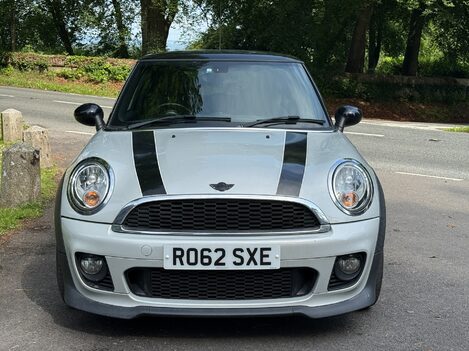 Mini Hatch COOPER 3