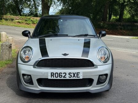 Mini Hatch COOPER 3