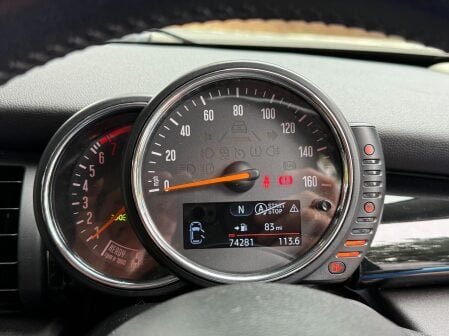 Mini Hatch COOPER 37