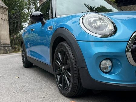 Mini Hatch COOPER 20