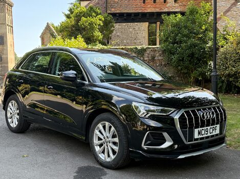Audi Q3 TDI SPORT 1