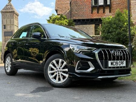 Audi Q3 TDI SPORT 2