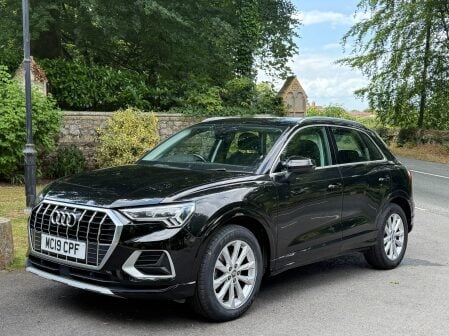 Audi Q3 TDI SPORT 5