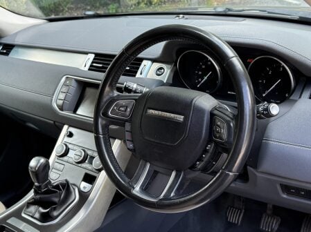 Land Rover Range Rover Evoque ED4 SE TECH 29