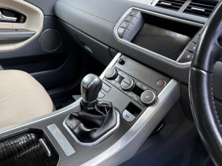 Land Rover Range Rover Evoque ED4 SE TECH 32
