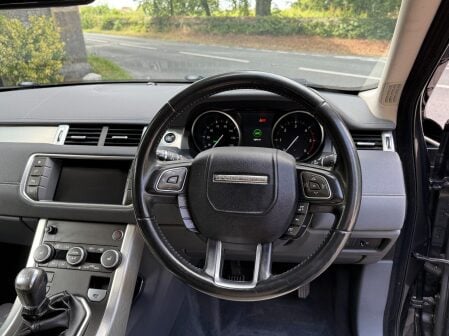 Land Rover Range Rover Evoque ED4 SE TECH 30