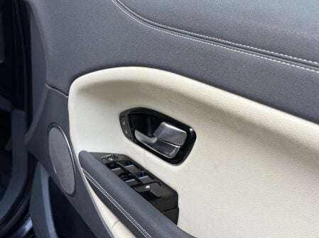 Land Rover Range Rover Evoque ED4 SE TECH 28