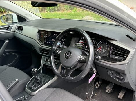 Volkswagen Polo SE EVO 3