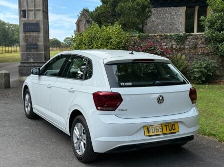 Volkswagen Polo SE EVO 11