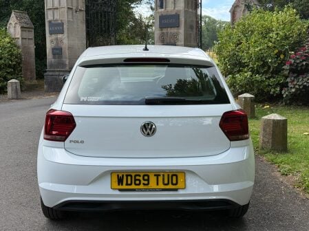 Volkswagen Polo SE EVO 10