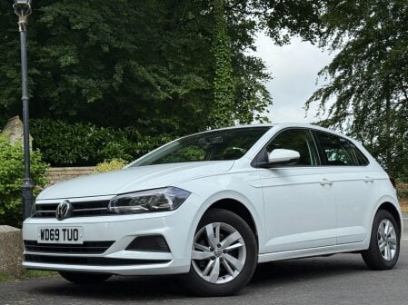 Volkswagen Polo SE EVO 1