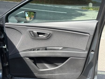 SEAT Leon TSI FR TECHNOLOGY 28