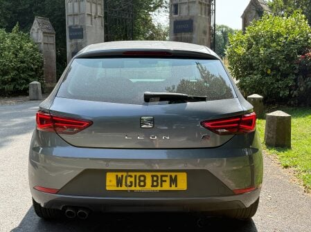 SEAT Leon TSI FR TECHNOLOGY 4
