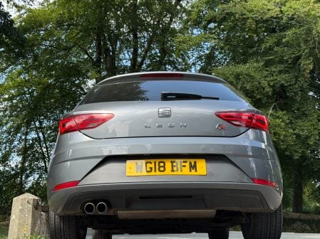 SEAT Leon TSI FR TECHNOLOGY 19