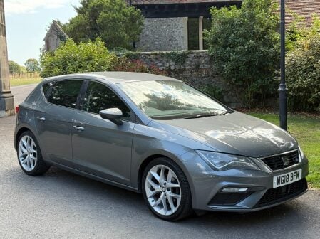 SEAT Leon TSI FR TECHNOLOGY 6