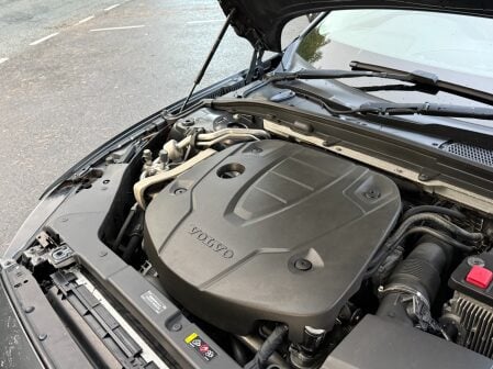 Volvo V60 D4 MOMENTUM 49
