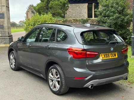 BMW 3 Series 320D M SPORT 11