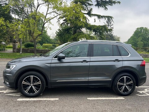 Volkswagen Tiguan SE NAVIGATION TDI 4