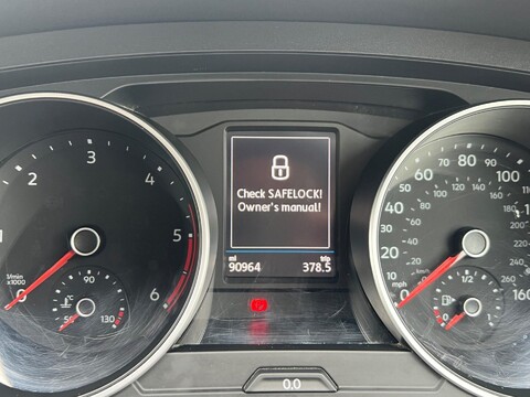 Volkswagen Tiguan SE NAVIGATION TDI 30