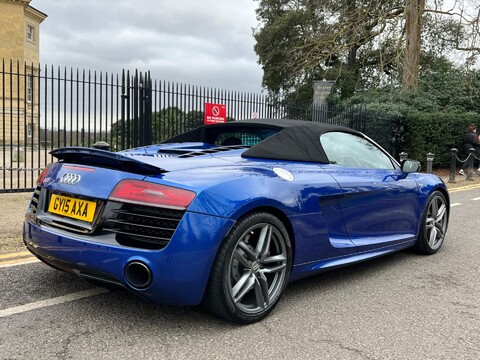 Audi R8 SPYDER V10 QUATTRO 20