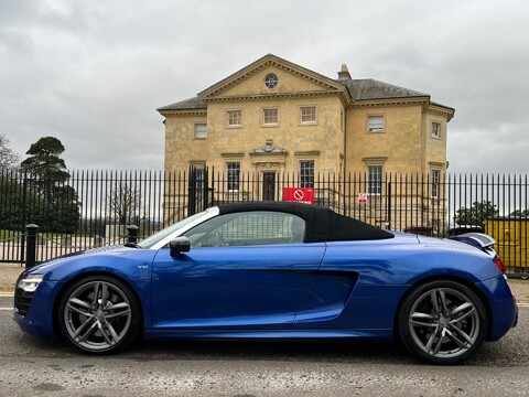 Audi R8 SPYDER V10 QUATTRO 22