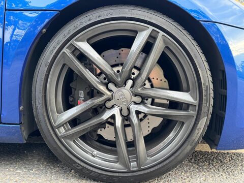 Audi R8 SPYDER V10 QUATTRO 29