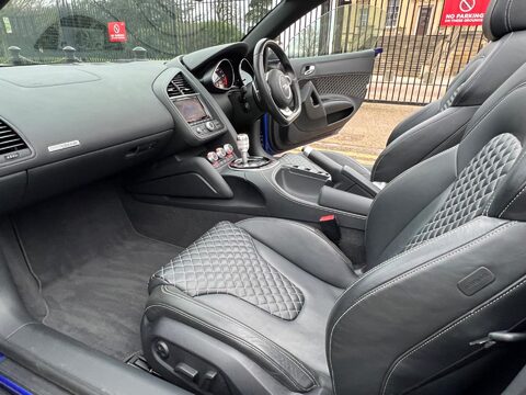 Audi R8 SPYDER V10 QUATTRO 43