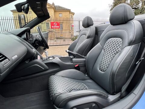 Audi R8 SPYDER V10 QUATTRO 44
