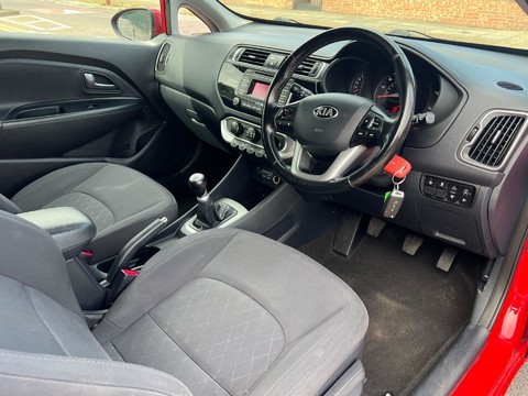 Kia Rio SR7 19