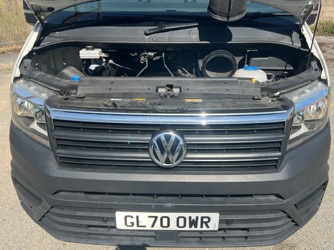 Volkswagen Crafter CR35 TDI L H/R P/V STARTLINE 26