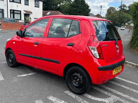 Hyundai i10 CLASSIC 4