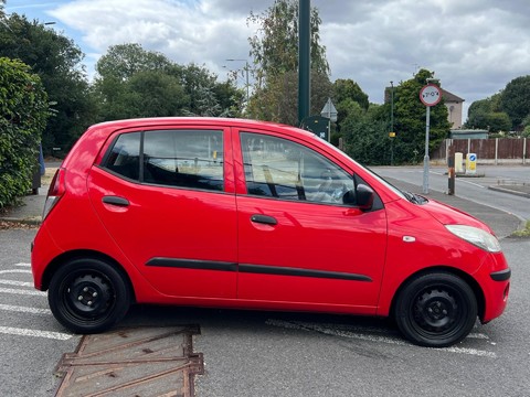 Hyundai i10 CLASSIC 7