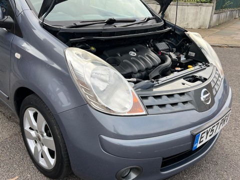 Nissan Note TEKNA 30