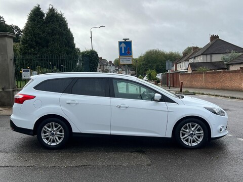 Ford Focus TITANIUM TDCI 8