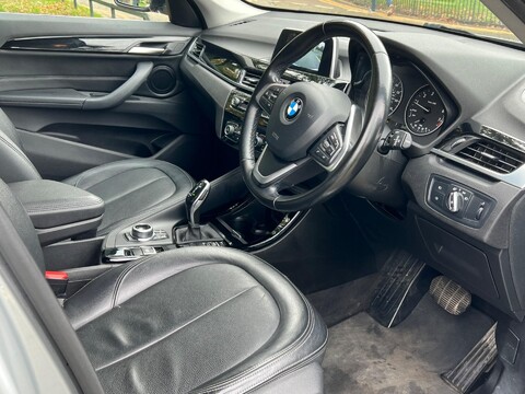 BMW X1 SDRIVE18I XLINE 19